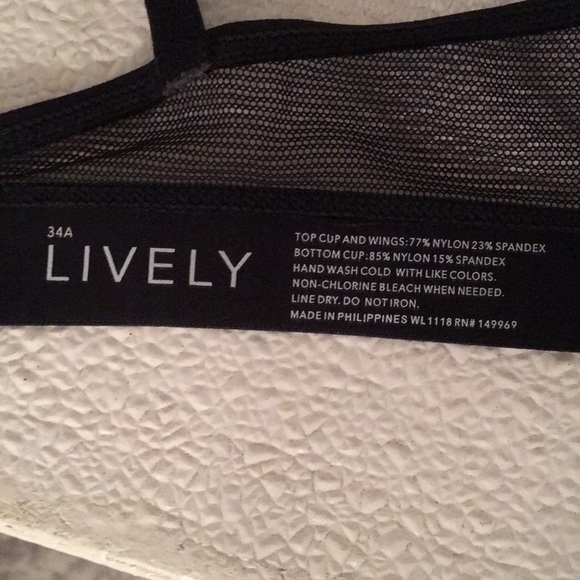 Lively Padded Wireless Bra - 34A - Picture 2 of 2